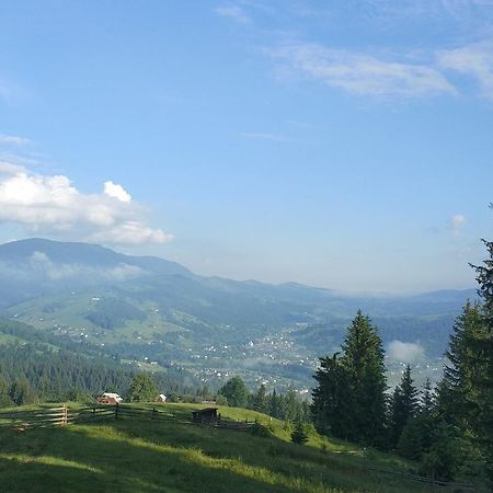Appartamento Karpatskiy Maetok Verkhovyna Esterno foto